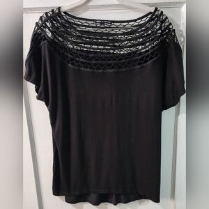 🌷Cable and Gauge Black blouse with design size: L
